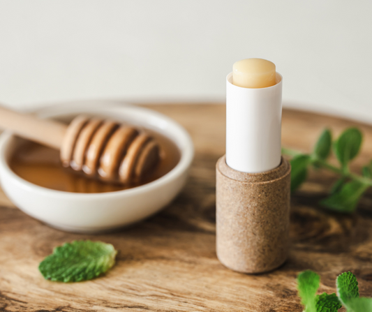 Baume à lèvres naturel présenté lors d’un atelier de fabrication MA Création Écolo