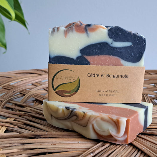 Handmade soap | Cedar and Bergamot